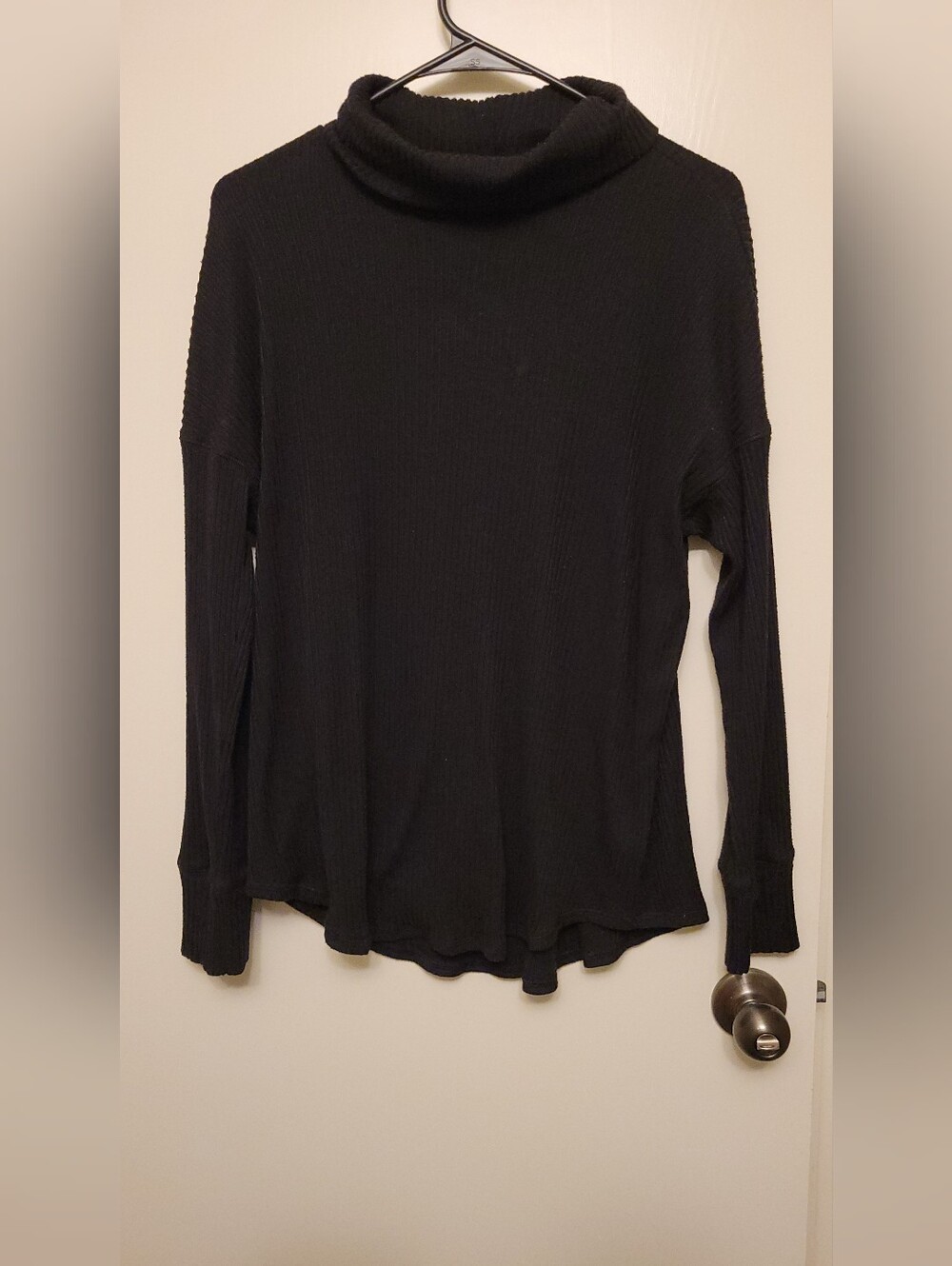 American Eagle Black Ribbed Turtleneck Long Sleeve Top